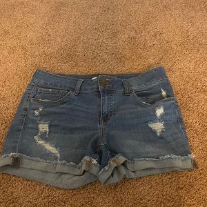 SO - Junior’s Jean Shorts - low rise - favorite midi - size 13